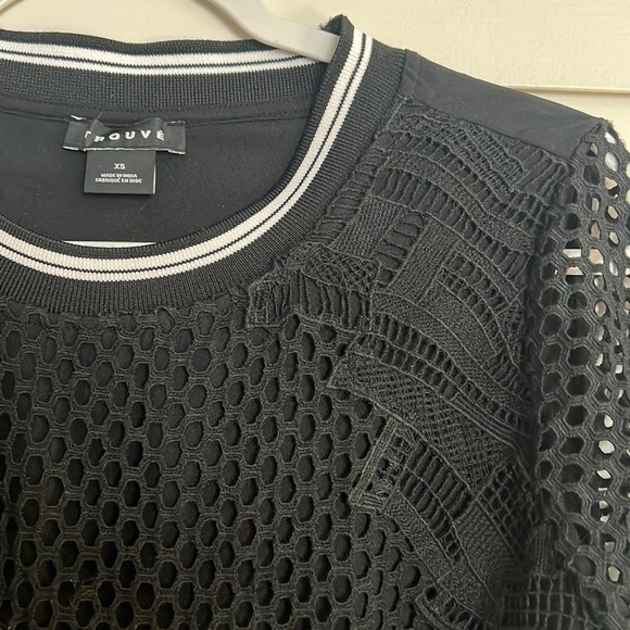 Trouve Mesh Embroidered Black T-Shirt Top Size: XS - Picture 2 of 11